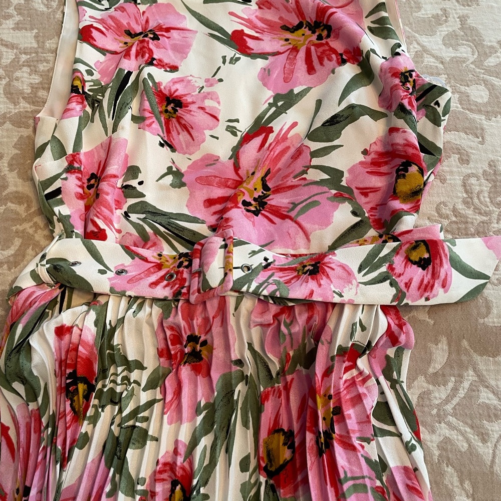 T. Tahari Floral Sleeveless Maxi Dress - Picture 4 of 8